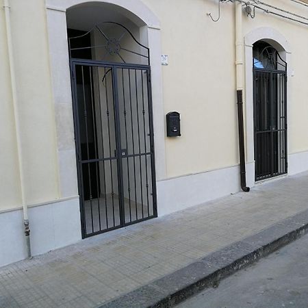 Syracuseapartments Isonzo Di Siracusa Stupendo Appartamento Vicino Ad Ortigia E A 200M Dal Mare Exterior photo